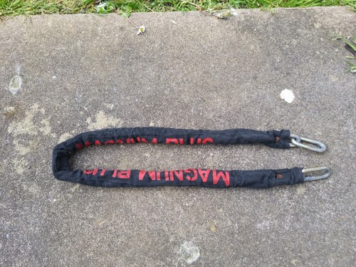 Motorcycle security chain